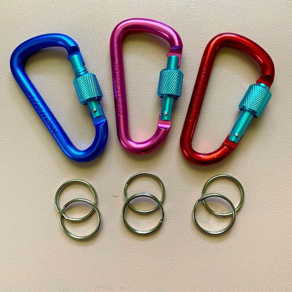 Set of 3 carabiner keychains with rings